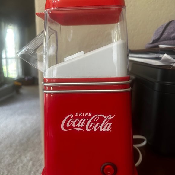 Coca - Picture 14 of 14